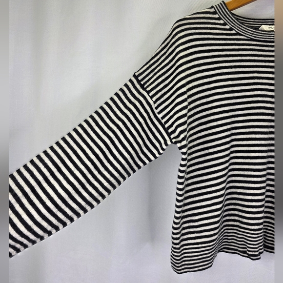 Madewell Merino Wool-Silk Blend Crewneck Sweater Black White Striped Top Size XL - Picture 4 of 15